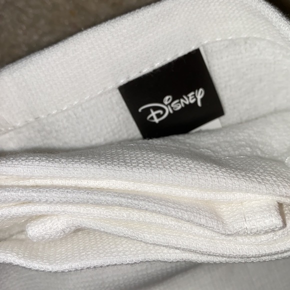 NEW Disney Mickey Mouse pride towels “love for all” - Picture 5 of 6